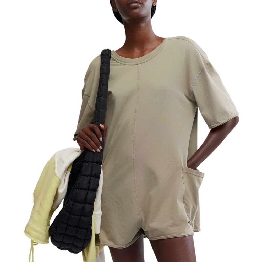 Women's Freeโ People Movement Hot Shot Tee Romper Stretchy Oversized NWT S Tam
